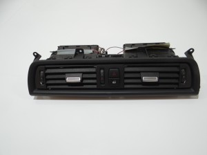 KRATAKA NAWIEWU ŚRODKOWA BMW F10 F11