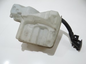ZBIORNICZEK PŁYNU DO SPRYSKIWACZY BMW E61 LCI 7179451
