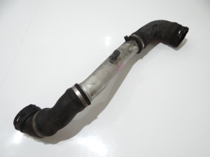 PRZEWÓD INTERCOOLERA BMW E65 LCI 306D3 7796309