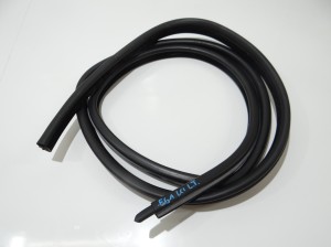 USZCZELKA DRZWI LEWA TYLNA BMW E61 LCI
