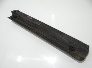 MOCOWANIE OSŁONA CHŁODNICY BMW E65 LCI 3.0D 7795383