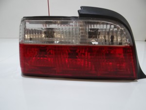 LAMPA LEWA TYLNA BMW E36 CABRIO