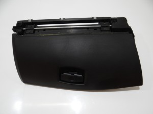 SCHOWEK PASAŻERA BMW 7034080 E60 E61 EU (4647735)