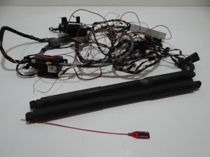 KLAPA ELEKTRYCZNA BMW F31 7343935 ZESTAW
