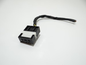 KOSTKA LAMPY TYŁ W KLAPĘ BAGAŻNIKA BMW E61 8369712 (4647538)