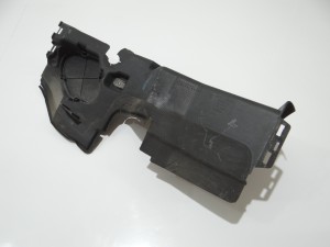 KANAŁ POWIETRZA PRAWY PRZÓD BMW E60 OE 7050604 (4647762)