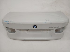 KLAPA BAGAŻNIKA TYLNA BMW F30 300