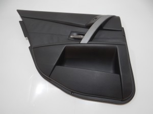 BOCZEK DRZWI LEWY TYŁ TYLNY BMW E60 E61 OE (4647916)