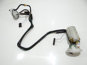 POMPA PALIWA PŁYWAK BMW E60 E61 256D 6765848 (4822414)