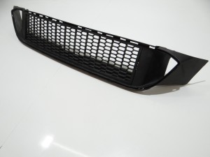KRATKA ZDERZAKA PRZÓD BMW F10 F11 M PAKIET OE 8049347 (20189775)