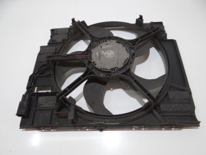 WENTYLATOR CHŁODNICY BMW E60 E61 N47D20A OE 6950213 (4647803)