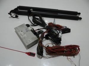 KLAPA ELEKTRYCZNA ZESTAW BMW F46 7412610