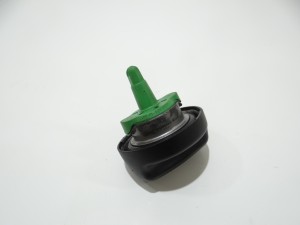 KOREK WLEWU PALIWA BMW E60 E61 E83 E84 (4822479)
