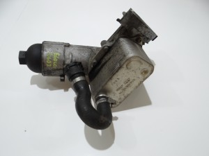 PODSTAWA FILTRA OLEJU BMW E60 E61 306D3 3.0D 7788453 (4822608)