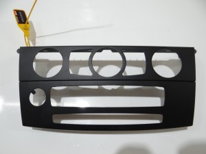 OSŁONA RAMKA PANELU KLIMATYZACJI BMW E60 E61 6976362 (4822694)