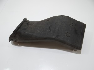 KANAŁ WLOT POWIETRZA PRAWY BMW E60 E61 M PAKIET 7896588 (4822613)