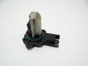 PRZEPŁYWOMIERZ POWIETRZA BMW E60 E90 N52B25A 7520519