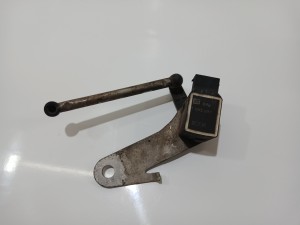 CZUJNIK POZIOMOWANIA ŚWIATEŁ PRAWY BMW E60 1093697 (4642370)