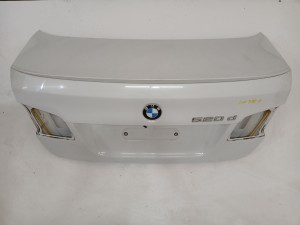 KLAPA BAGAŻNIKA BMW F10 M PAKIET 300
