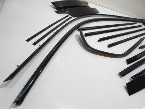 LISTWY DRZWI SHADOW LINE BMW E91 LIFT