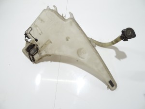 ZBIORNICZEK PŁYNU DO SPRYSKIWACZY BMW E91 LCI OE 7068998 (20186216)