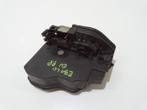 ZAMEK DRZWI PRAWY PRZÓD PRZEDNI BMW E90 E91 OE 7229458 EUROPA 5 PIN