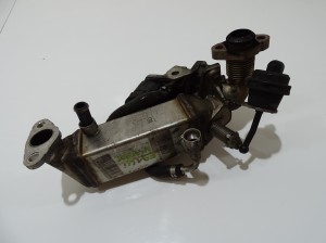 CHŁODNICZKA SPALIN EGR BMW E90 E91 N47D20C OE 7810166
