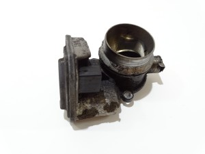 PRZEPUSTNICA BMW E60 E61 204D4 OE 7791481 (4642731)