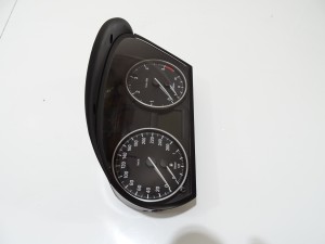 LICZNIK ZEGARY PRĘDKOŚCIOMIERZ BMW E90 E91 2.0D EU MANUAL