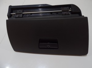 SCHOWEK PASAŻERA BMW E91 LCI EU 7075479