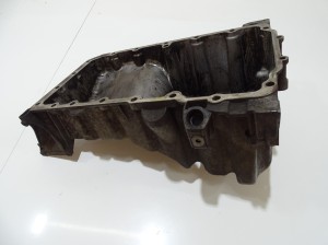 MISA MISKA OLEJOWA BMW E60 E61 M47 OE 7796050 (4642848)