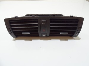 KRATKA NAWIEWU BMW E88 7059189