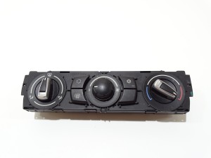 PANEL KLIMATYZACJI BMW E88 9236779