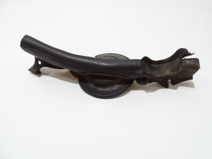 USZCZELKA GUMA MASKI KIELICHA PRAWA BMW F20 F21 F22 OE 7307863