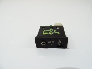 GNIAZDO AUX IN BMW X1 E84 9129652