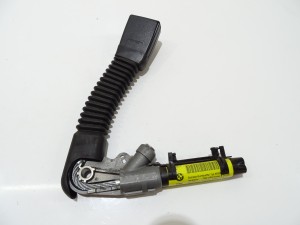 NAPINACZ PASA PRAWY PRZÓD BMW X3 E83 LCI 9119538