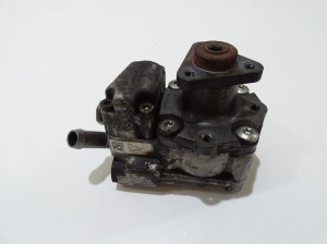 POMPA WSPOMAGANIA BMW E60 E61 6779365 (4817491)
